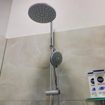 Homes Mujo Bejzin Racic