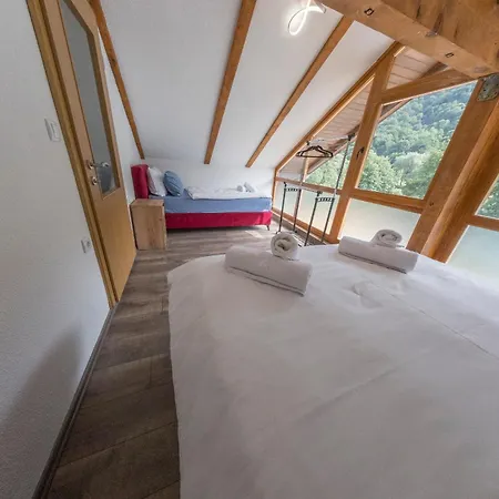 Homes Mujo Bejzin Apartmán *