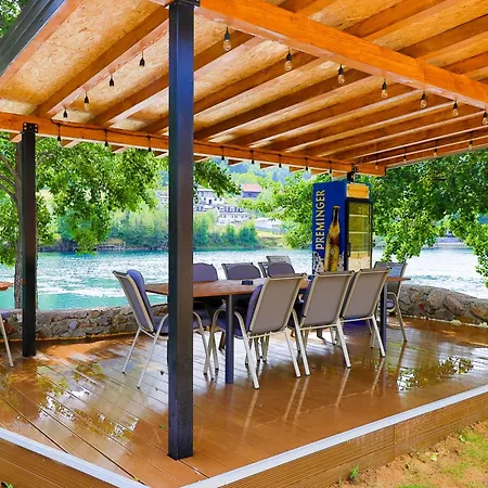 Homes Mujo Bejzin Apartmán Racic