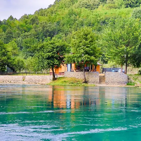 Apartmán Homes Mujo Bejzin *