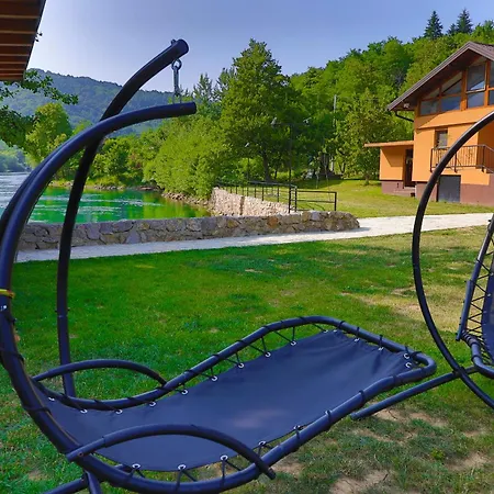 Homes Mujo Bejzin Apartmán *