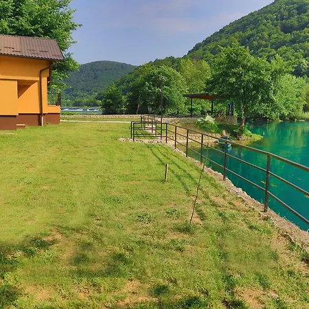 Homes Mujo Bejzin Racic