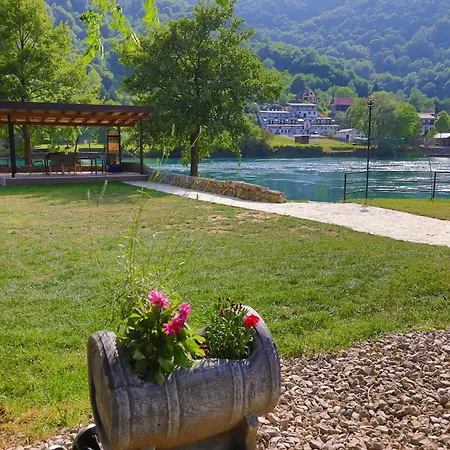 Apartmán Homes Mujo Bejzin *